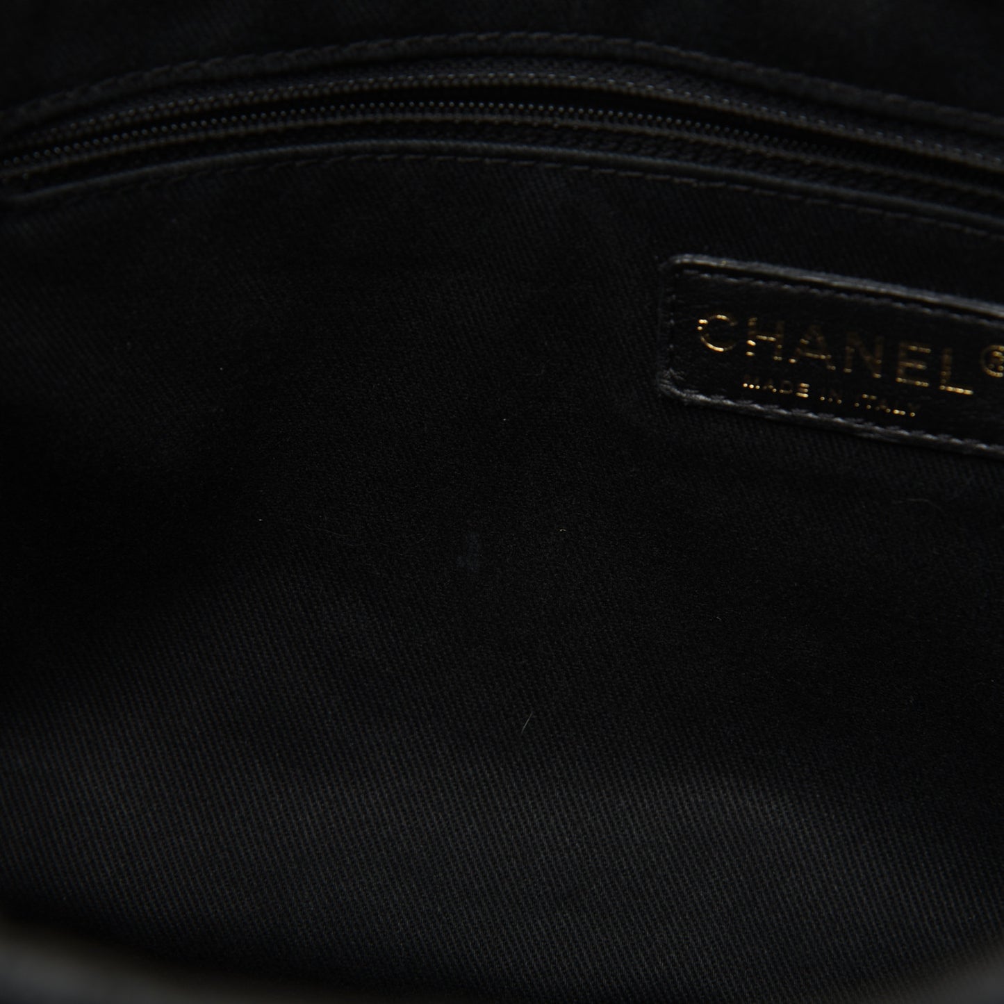 Caviar Quilted CC Timeless Soft Tote Black