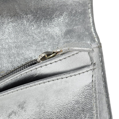 Chanel Metallic Patent Calfskin Quilted Lucky Symbols Yen Wallet Silver 17 of 19