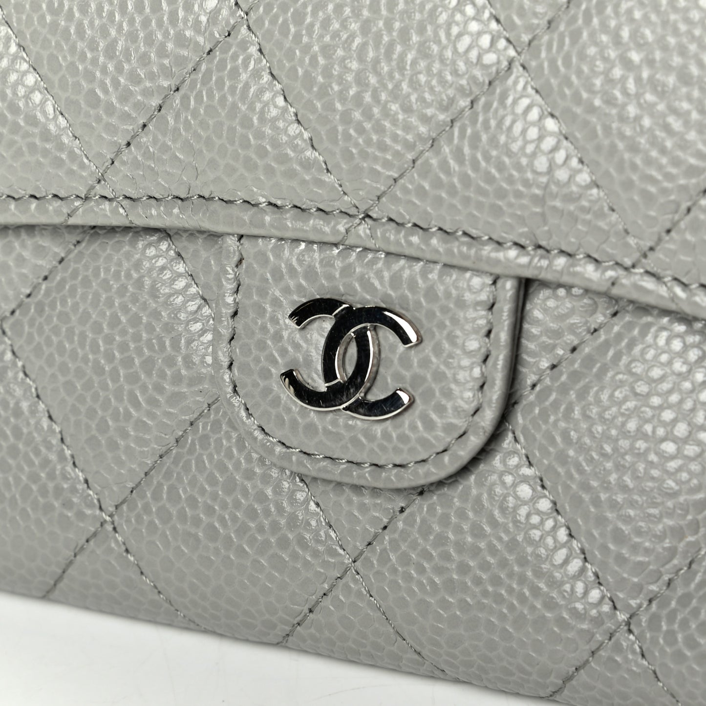Caviar Quilted Small Flap Wallet Grey