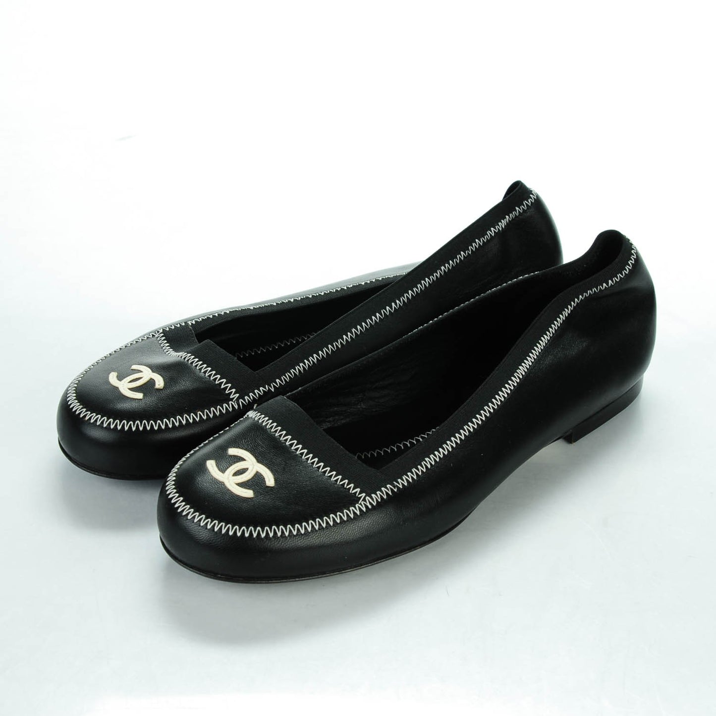 Lambskin Elastic Mocassin CC Flats 40.5 Black
