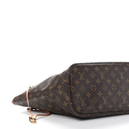 Louis Vuitton Monogram Neverfull MM 8 of 11