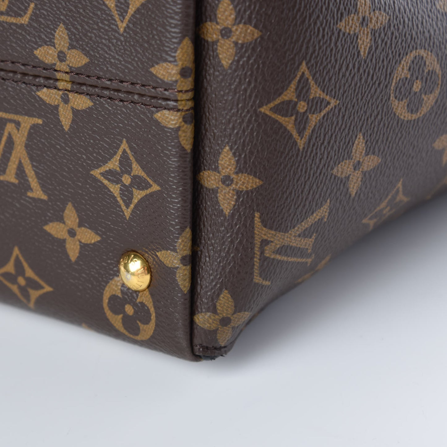Monogram Tournelle MM Black