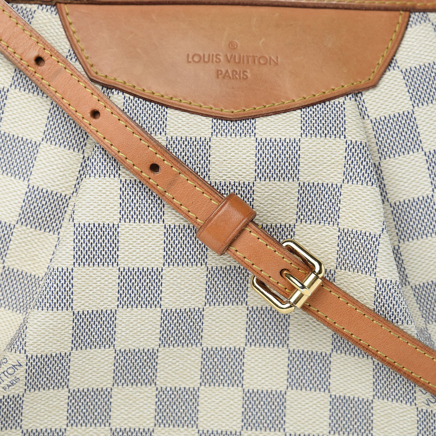 Louis Vuitton Damier Azur Siracusa PM 8 of 21