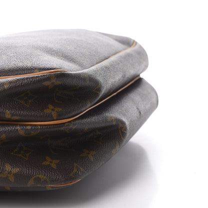 Louis Vuitton Monogram Reporter GM 18 of 20