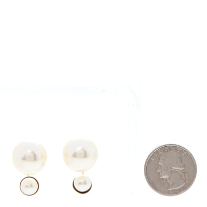 Christian Dior Pearl Ultradior Earrings Cream 2 of 6