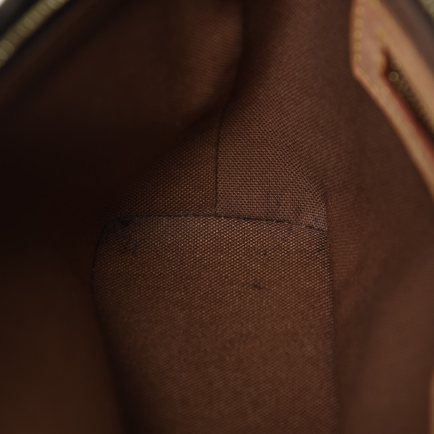 Louis Vuitton Monogram Trotteur 8 of 10