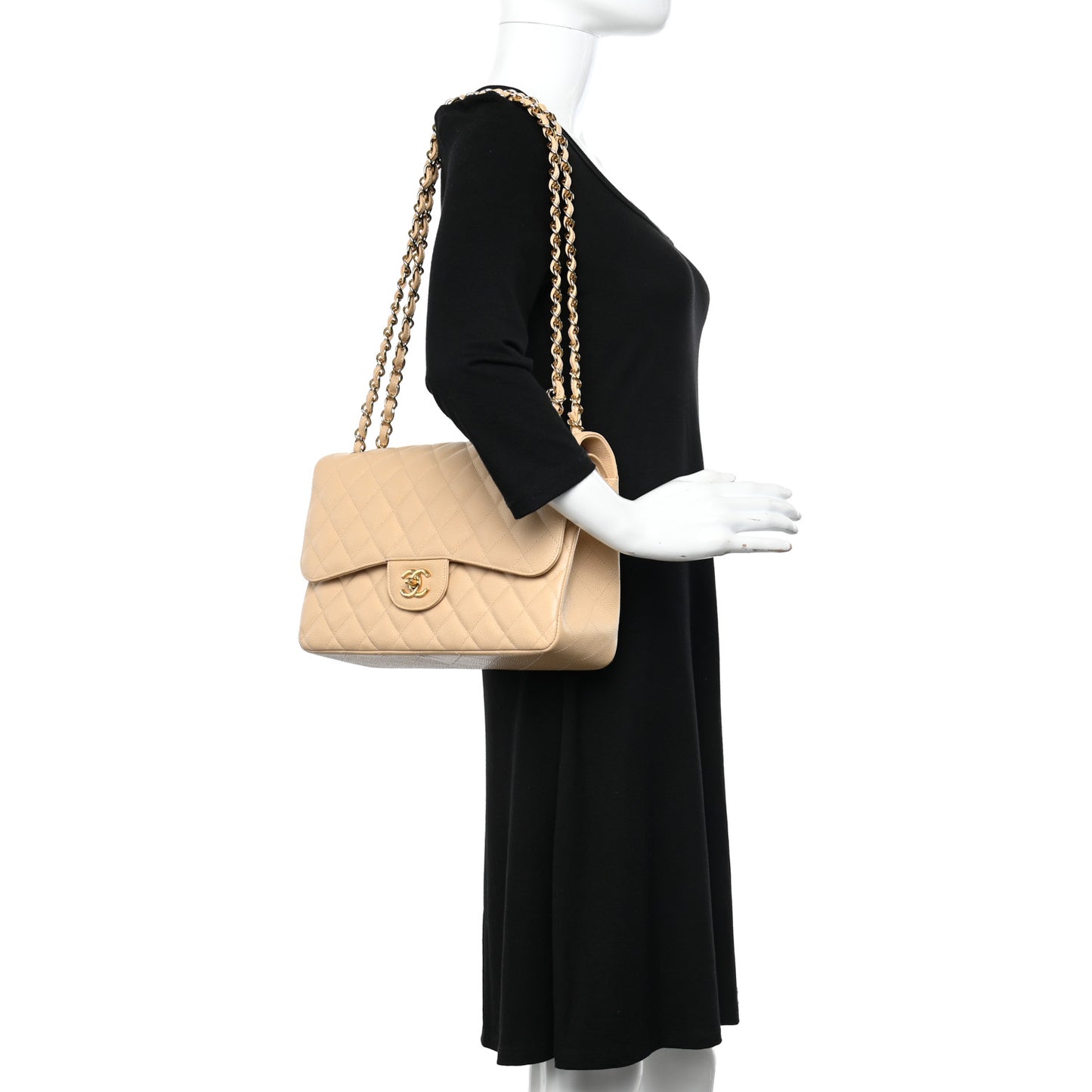 Caviar Quilted Jumbo Double Flap Beige Clair