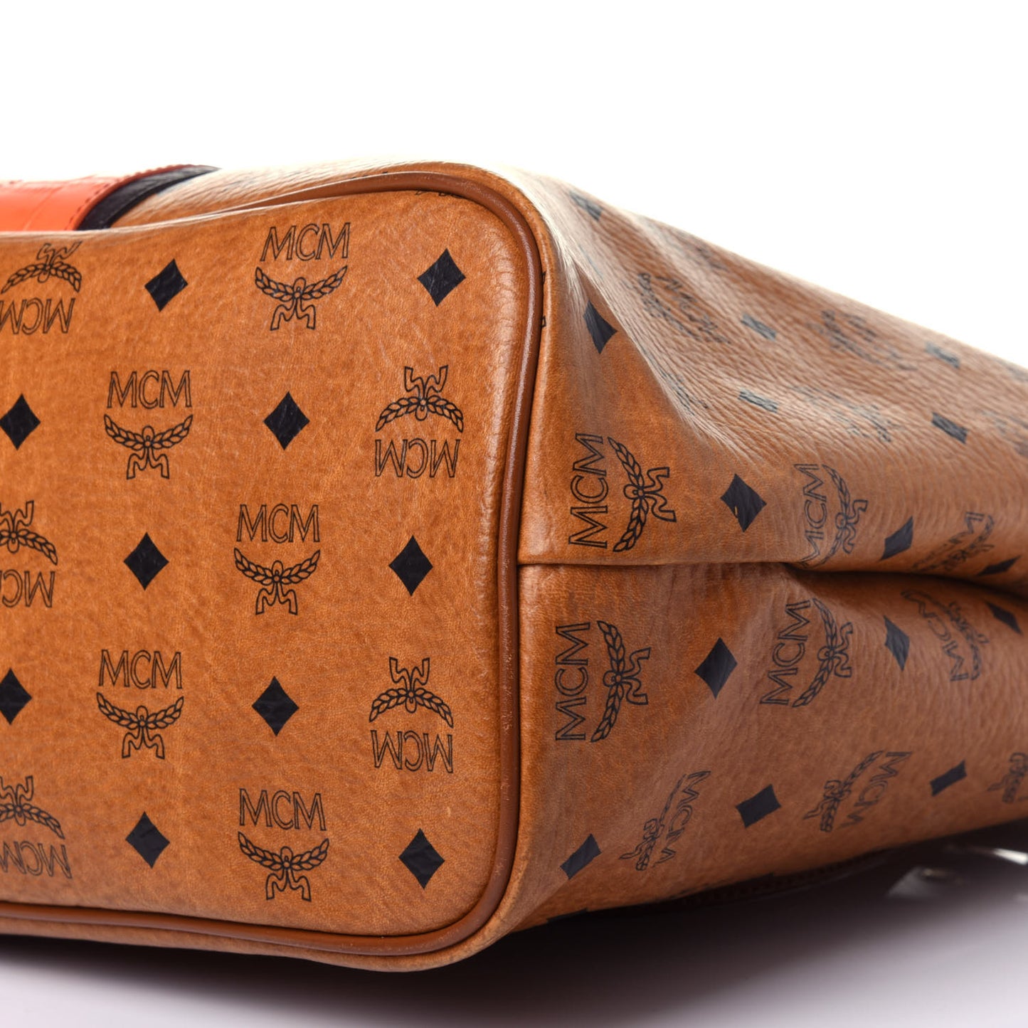 Visetos Crocodile Embossed Shopper Tote Cognac