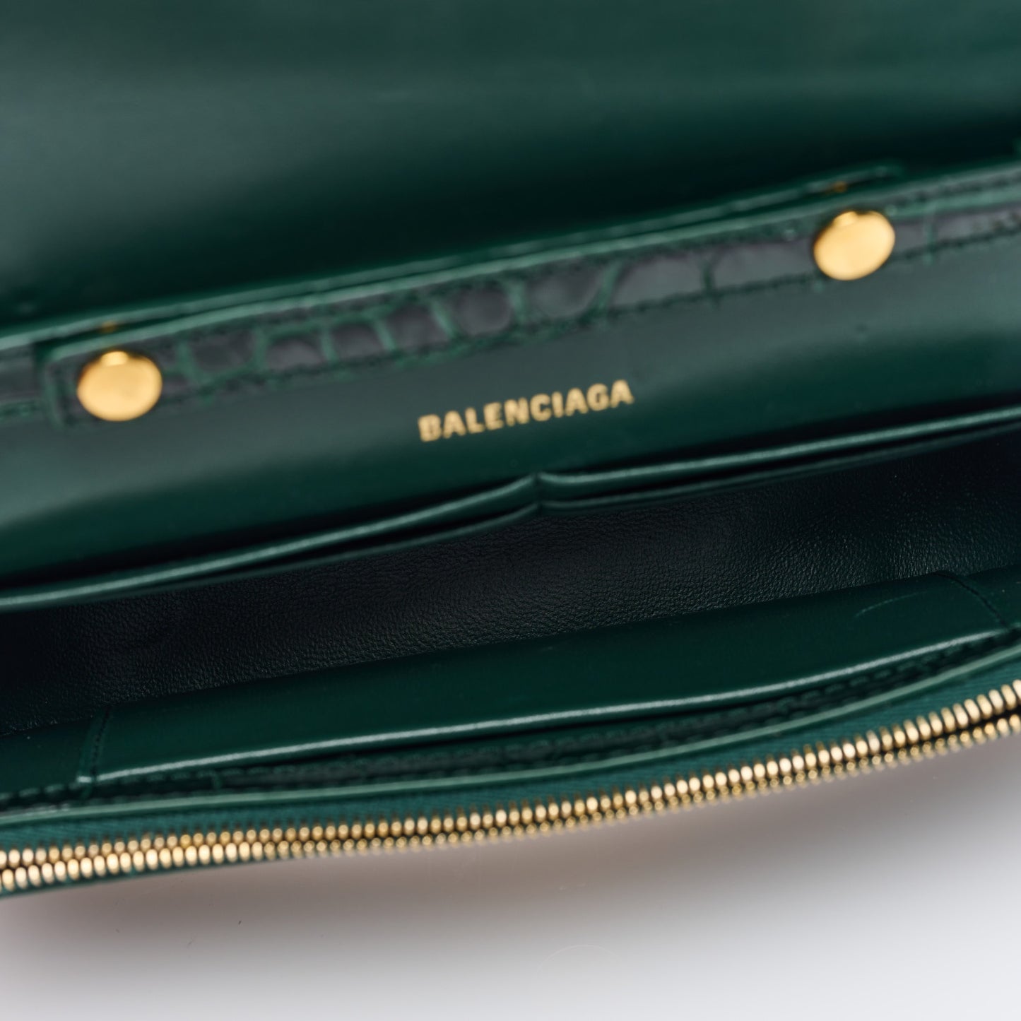 Shiny Calfskin Crocodile Embossed Hourglass Chain Bag Forest Green