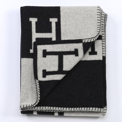 Hermes Wool Cashmere Avalon Blanket Ecru Gris Fonce 4 of 6