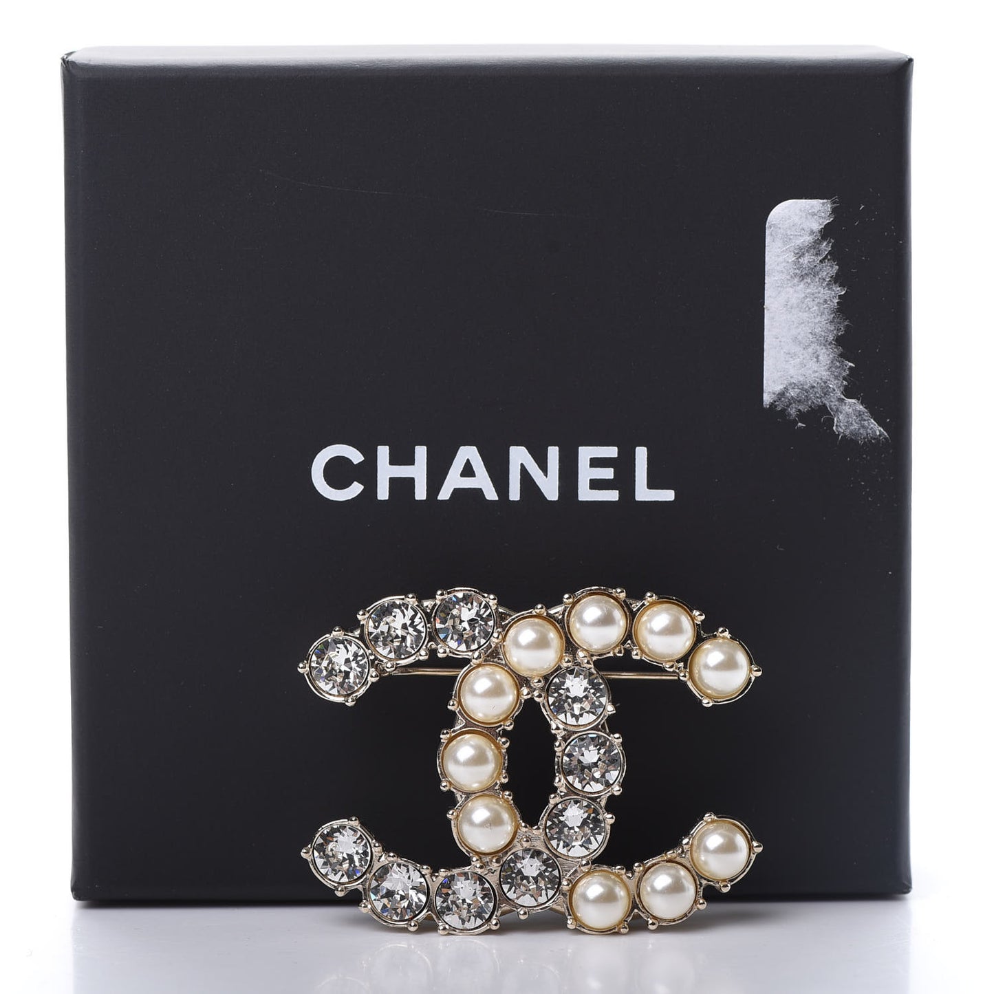 Crystal Pearl CC Dazzling Domino Brooch Gold