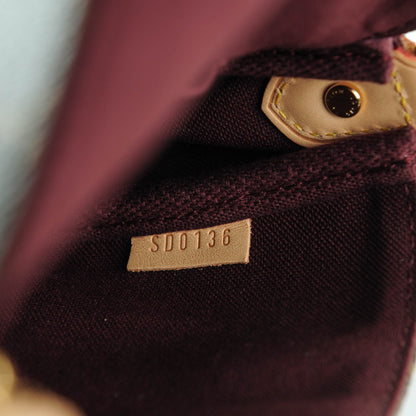 Louis Vuitton Monogram Favorite PM 8 of 8