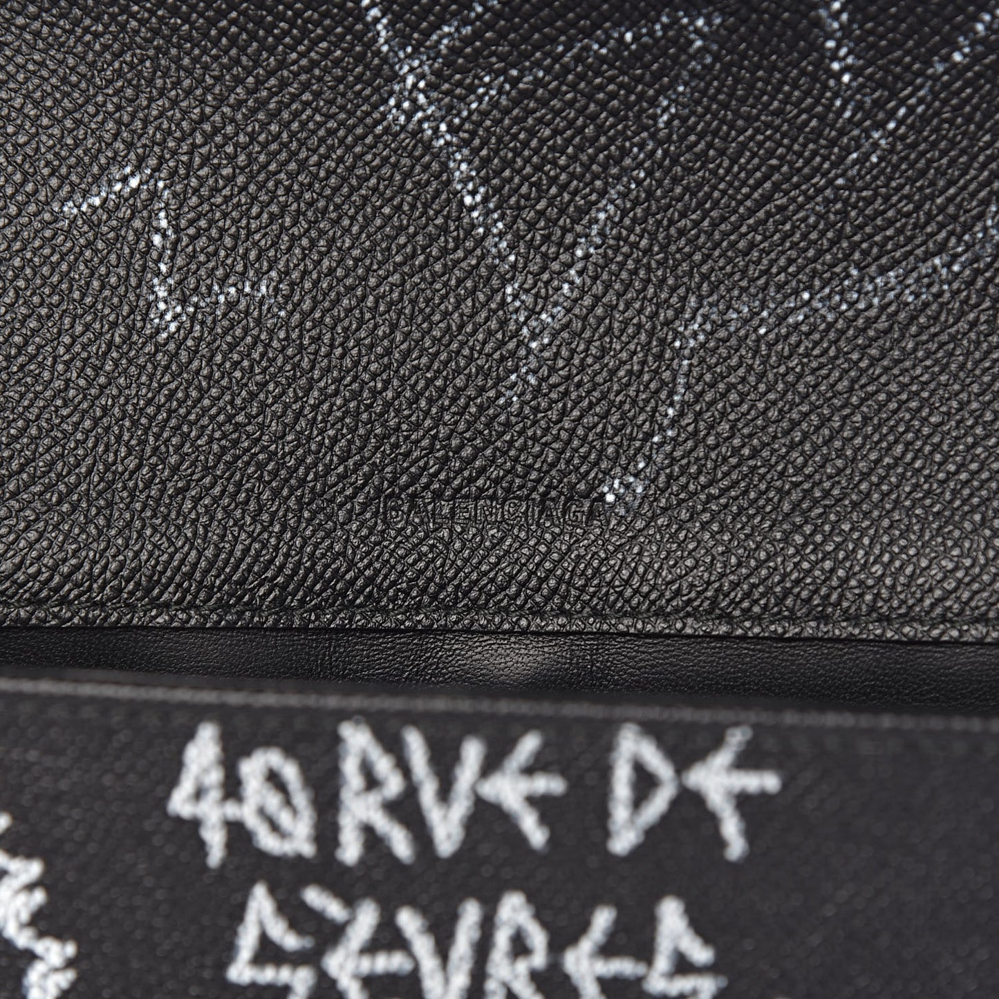 Calfskin Graffiti BB Chain Wallet Black White