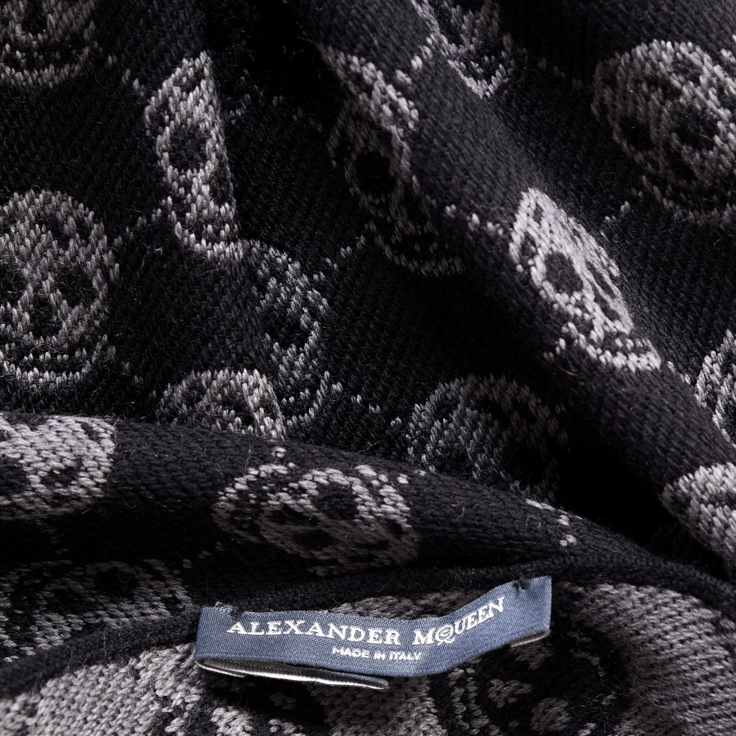 Wool Skull Scarf Black Grey