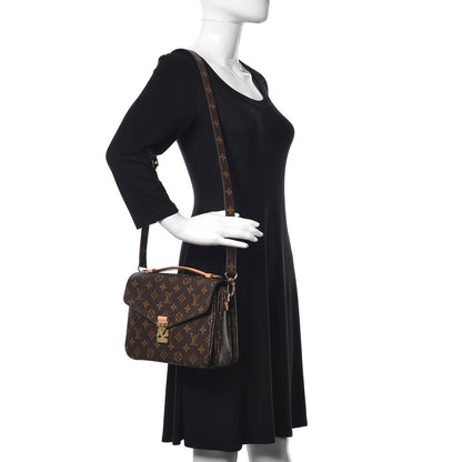 Louis Vuitton Monogram Pochette Metis 2 of 10