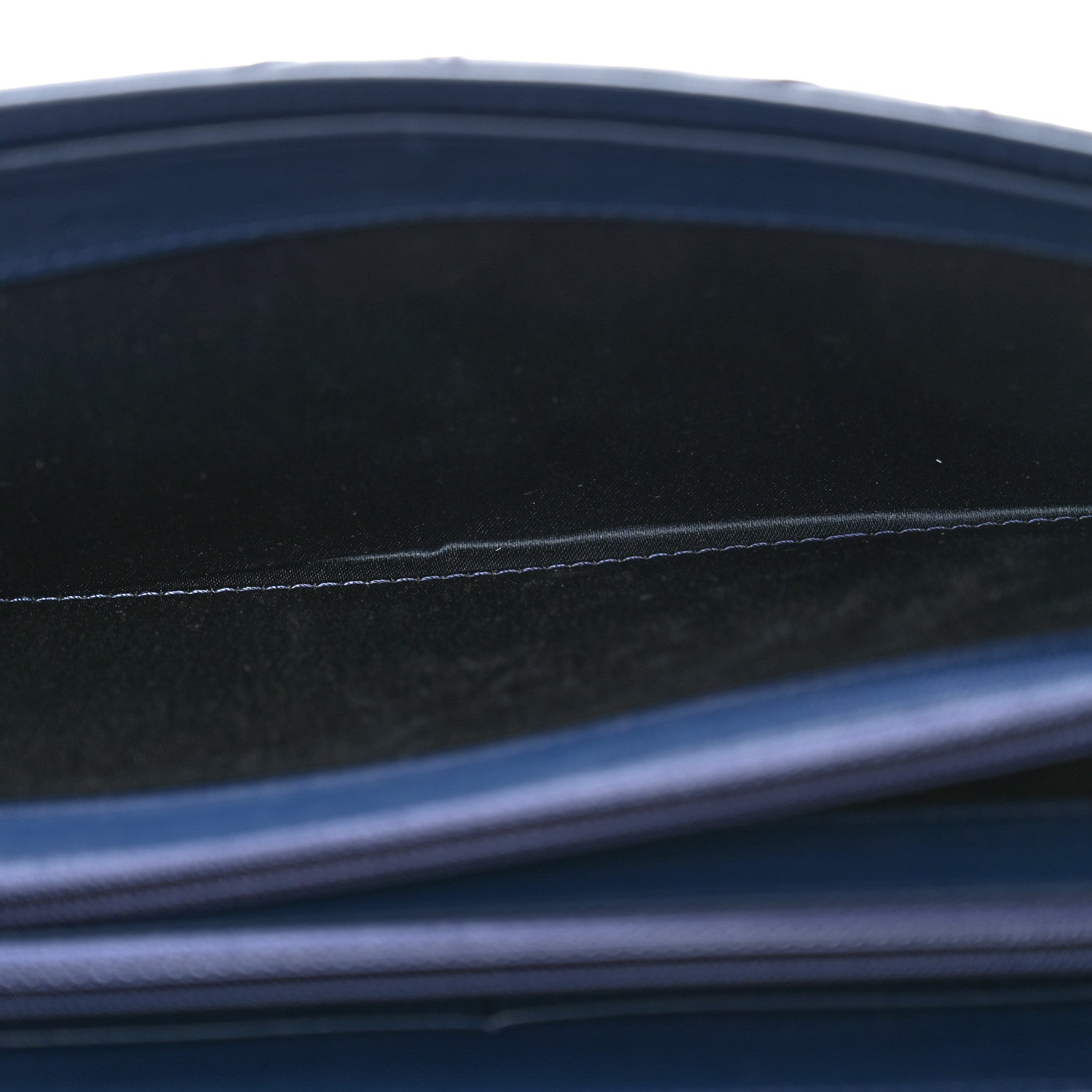 Chanel Lambskin Ultimate Stitch Clutch Flap Navy Blue 5 of 17