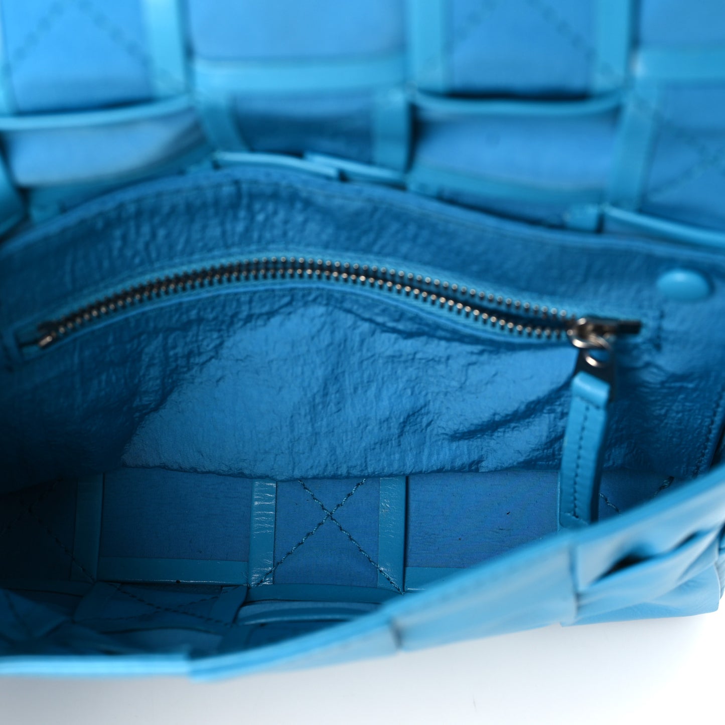 Paper Calfskin Maxi Intreccio Cassette Crossbody Bag Pool