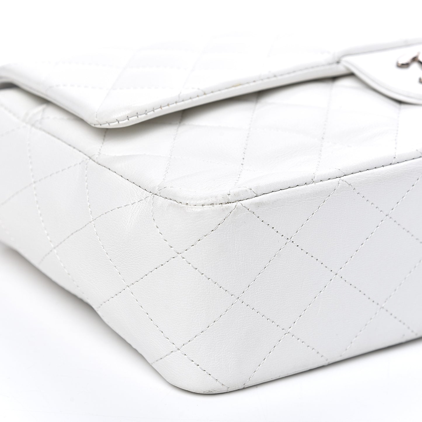 Lambskin Quilted Medium Single Flap White
