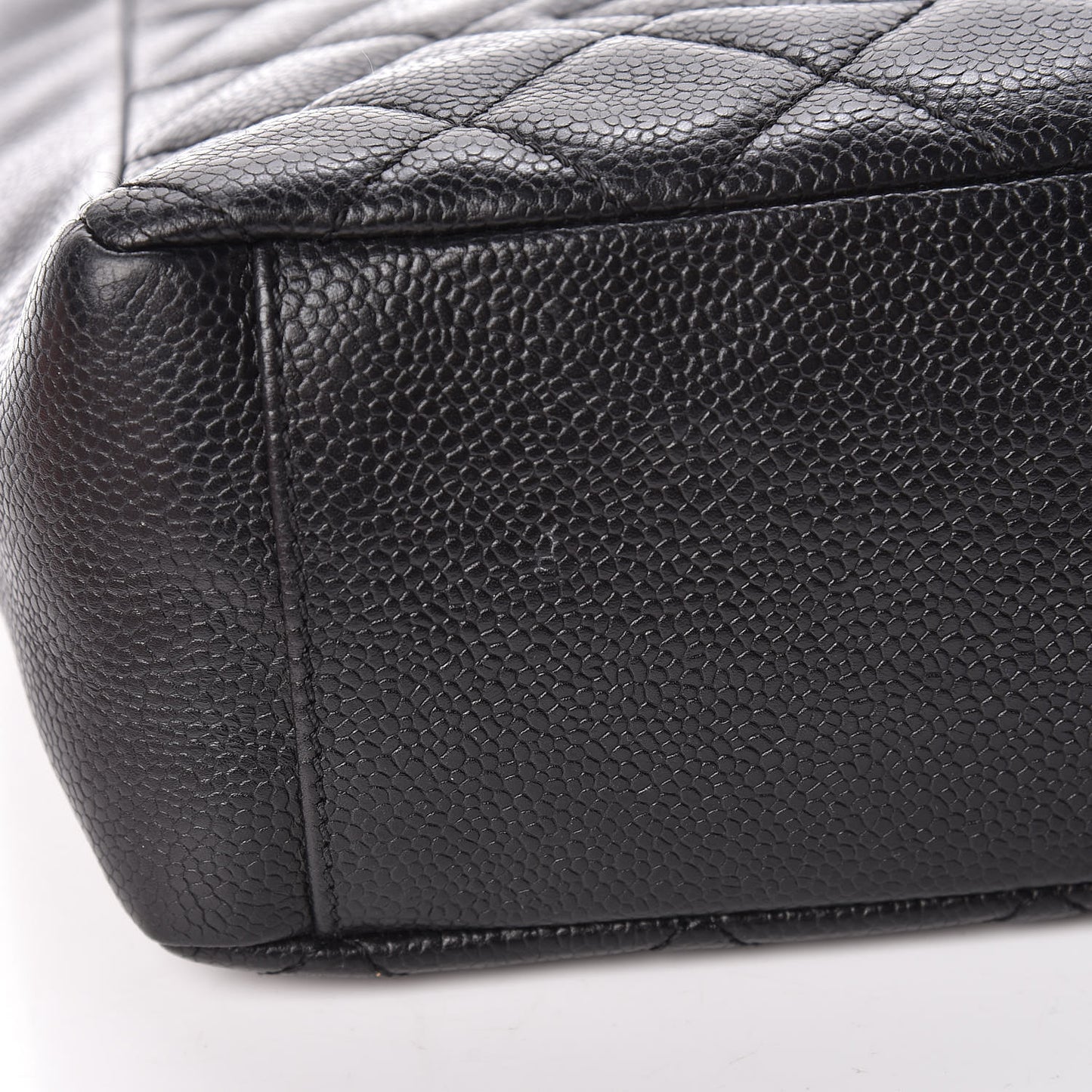 Caviar Quilted Petit Shopping Tote PST Black
