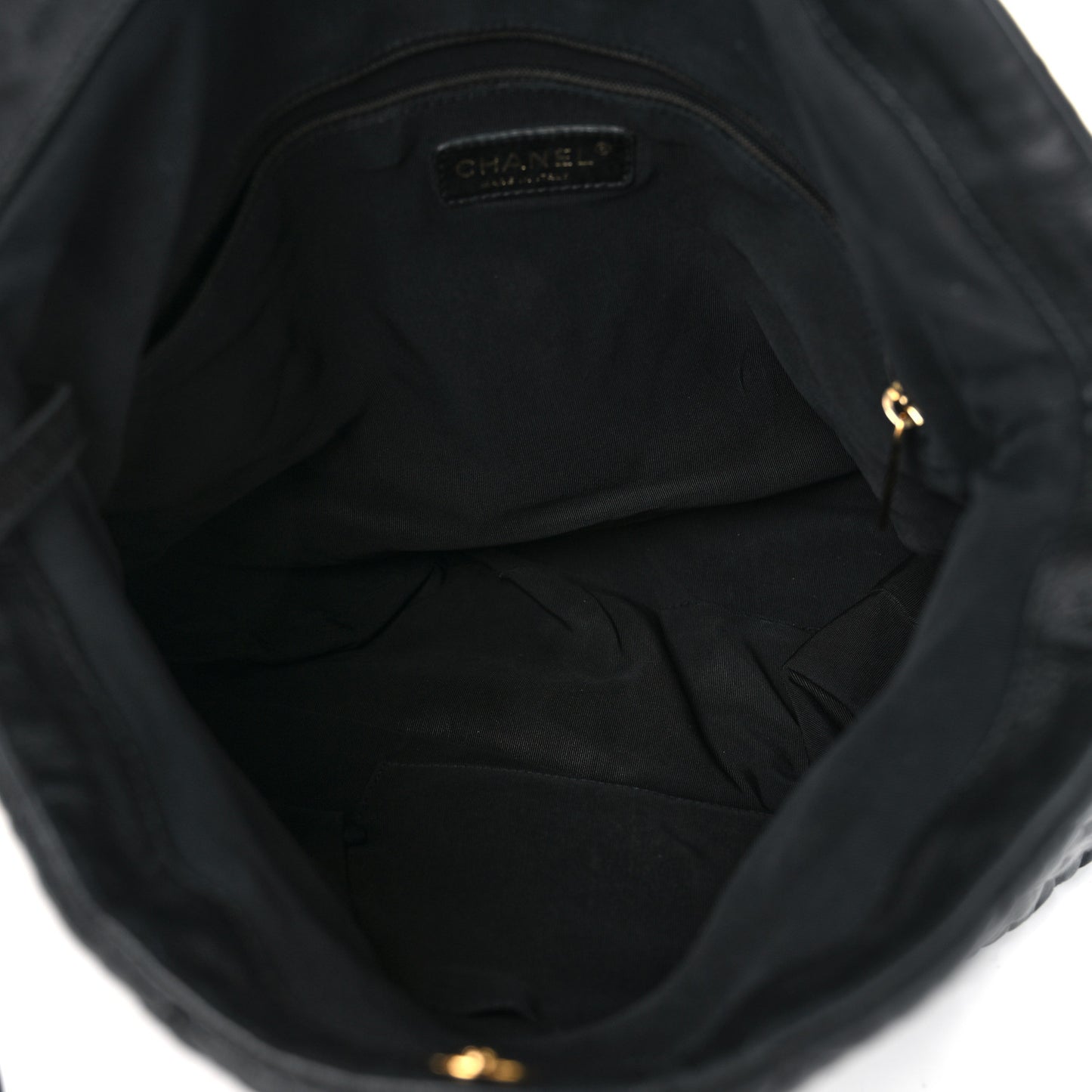 Calfskin Quilted Large Chain Me Hobo Black
