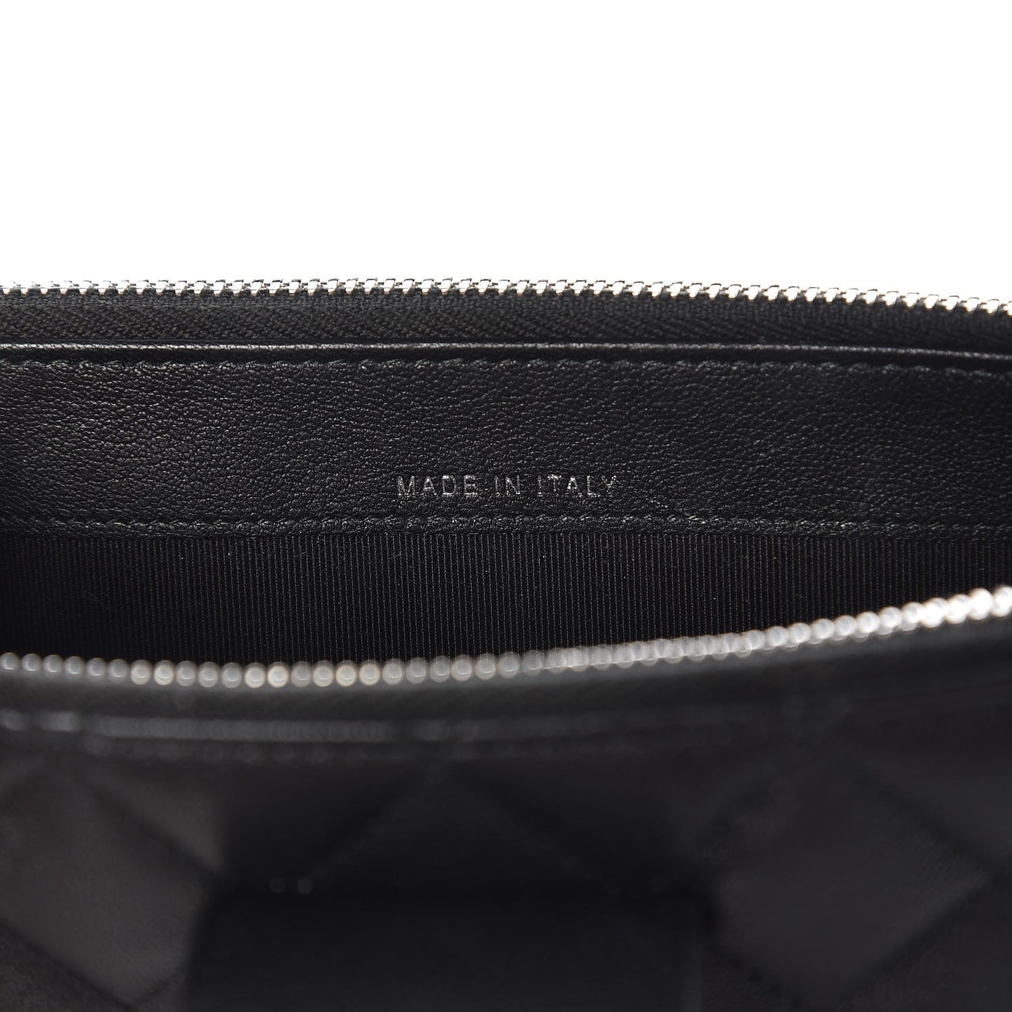 Caviar Quilted CC Box Clutch With Chain Black