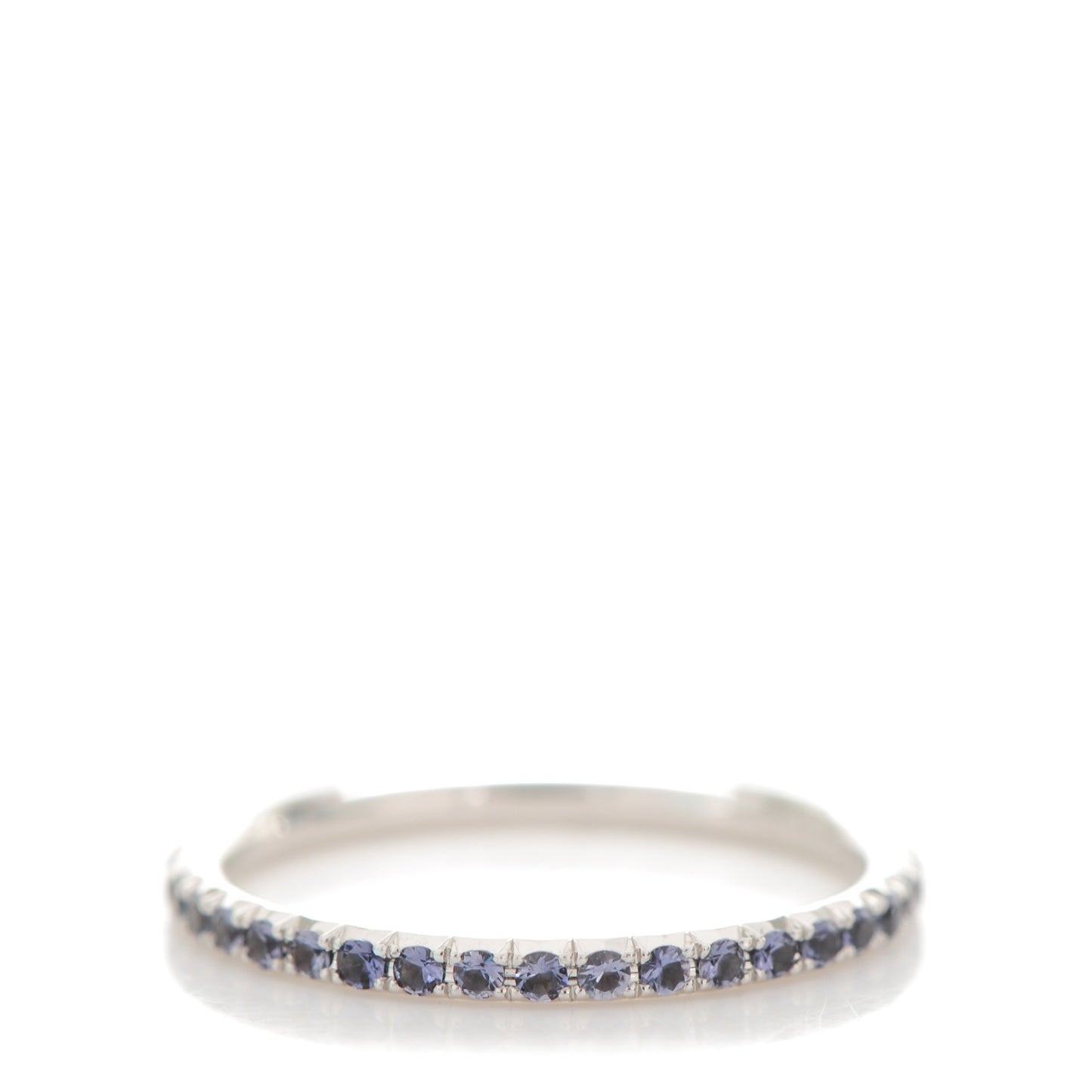 18K White Gold Iolite Metro Single Row Ring 4