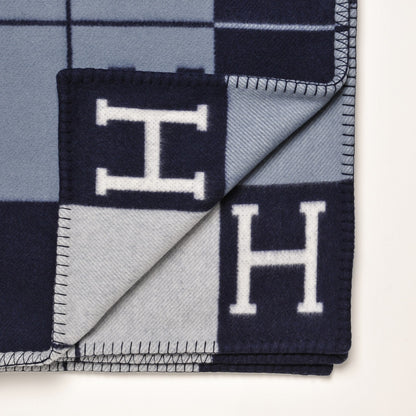 Hermes Wool Cashmere Avalon III Blanket Caban Ecru 3 of 4