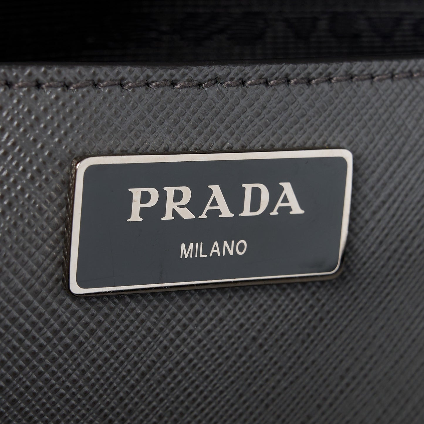 Saffiano Lux Medium Promenade Tote Marmo