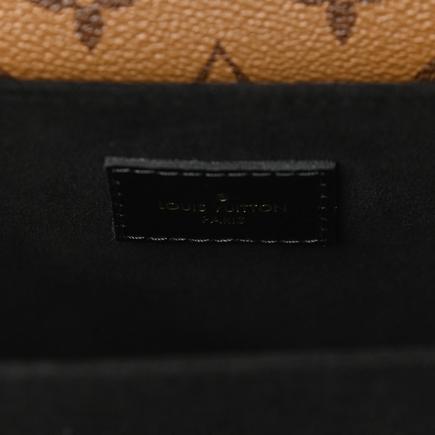 Reverse Monogram Pochette Metis