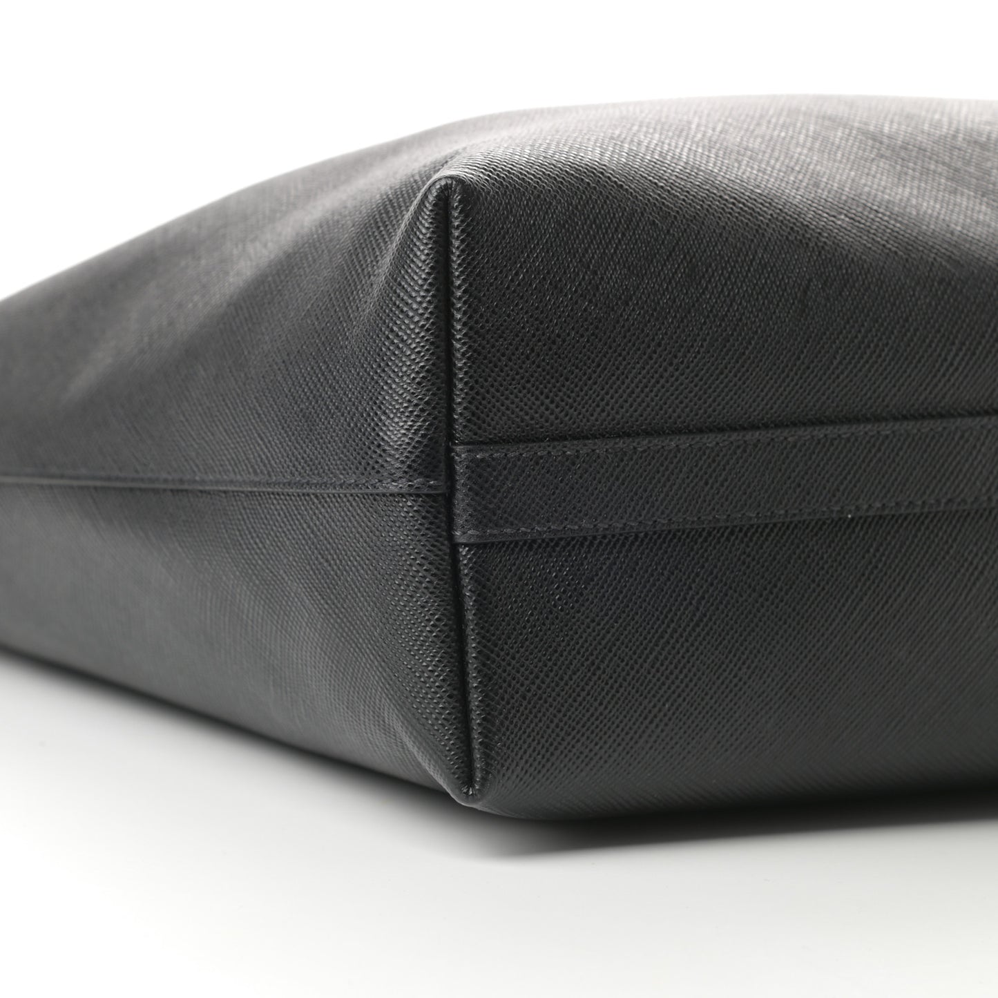 Saffiano Cuir Tote Black