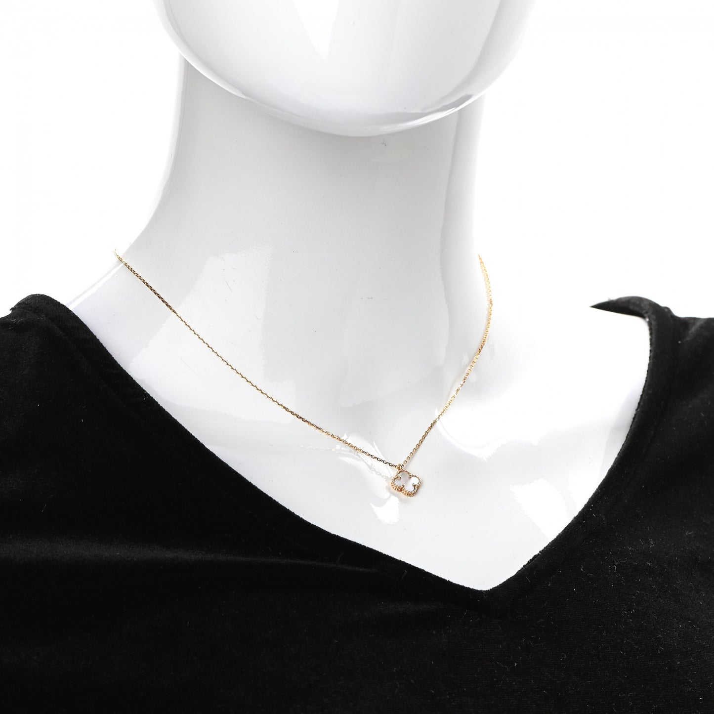 18K Yellow Gold Mother of Pearl Sweet Alhambra Pendant Necklace
