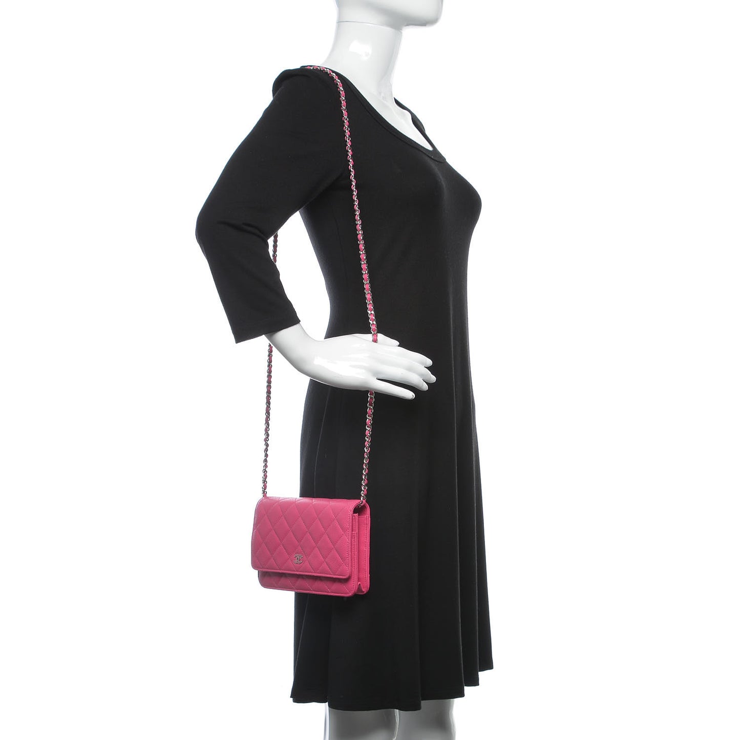 Caviar Quilted Wallet on Chain WOC Pink