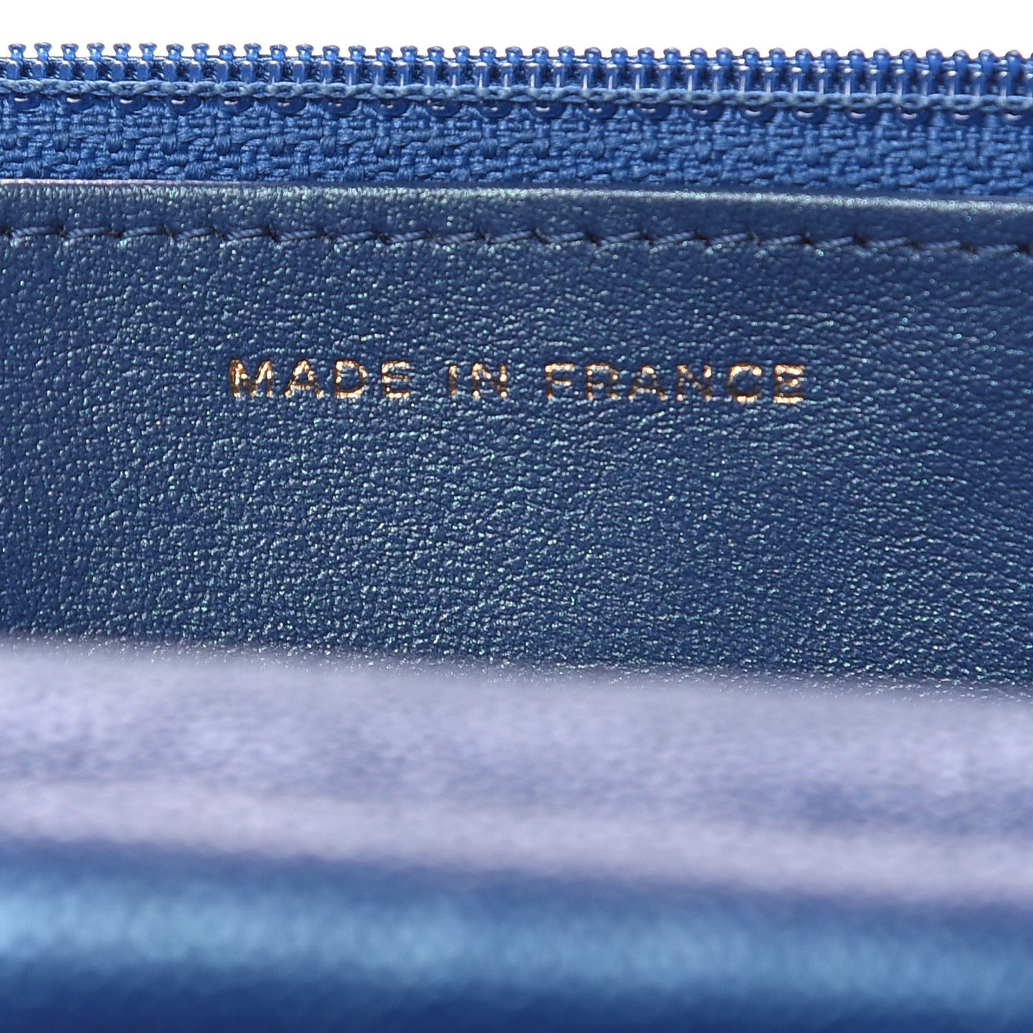 Iridescent Caviar Quilted Wallet On Chain WOC Dark Blue