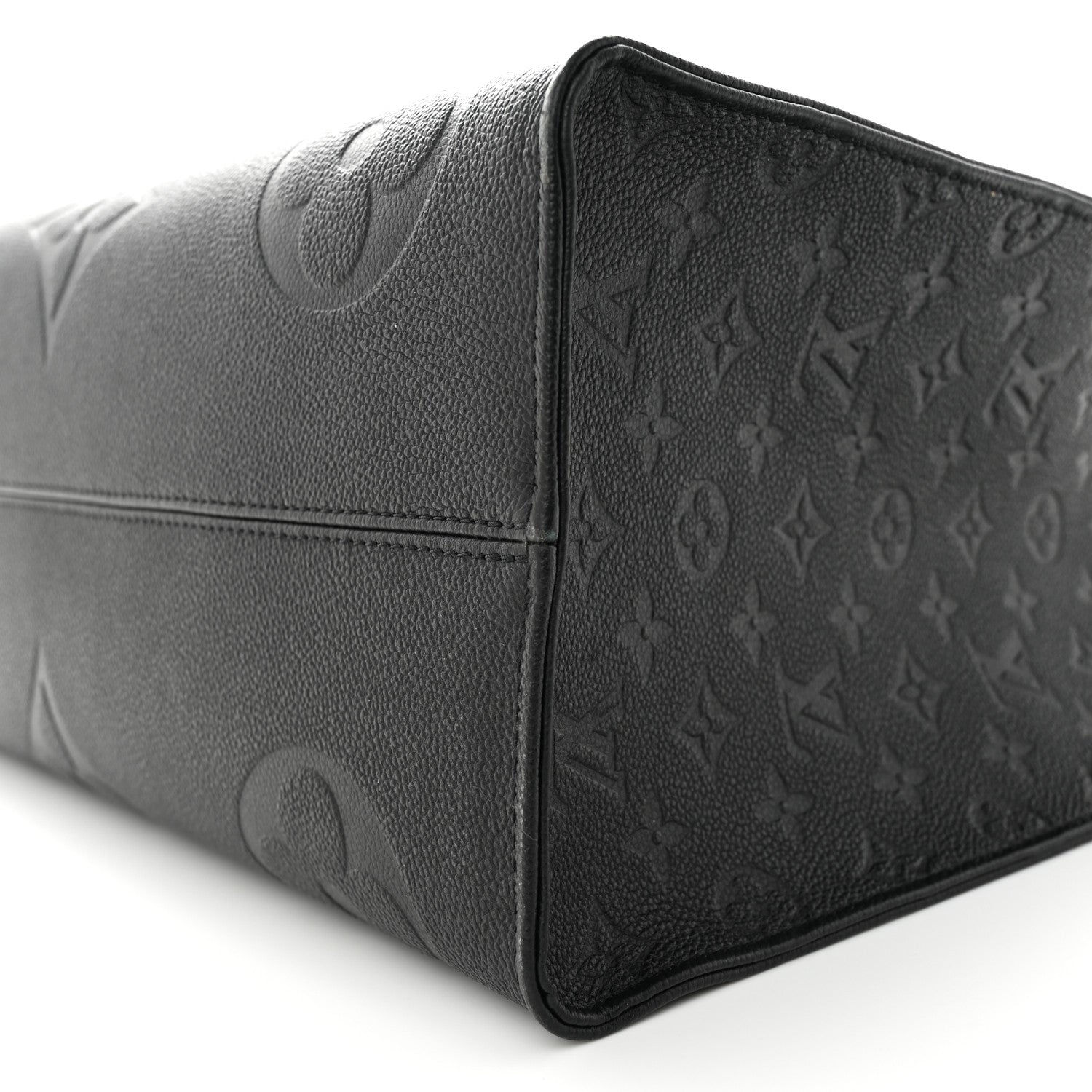 Louis Vuitton Empreinte Monogram Giant Onthego GM Black 9 of 12
