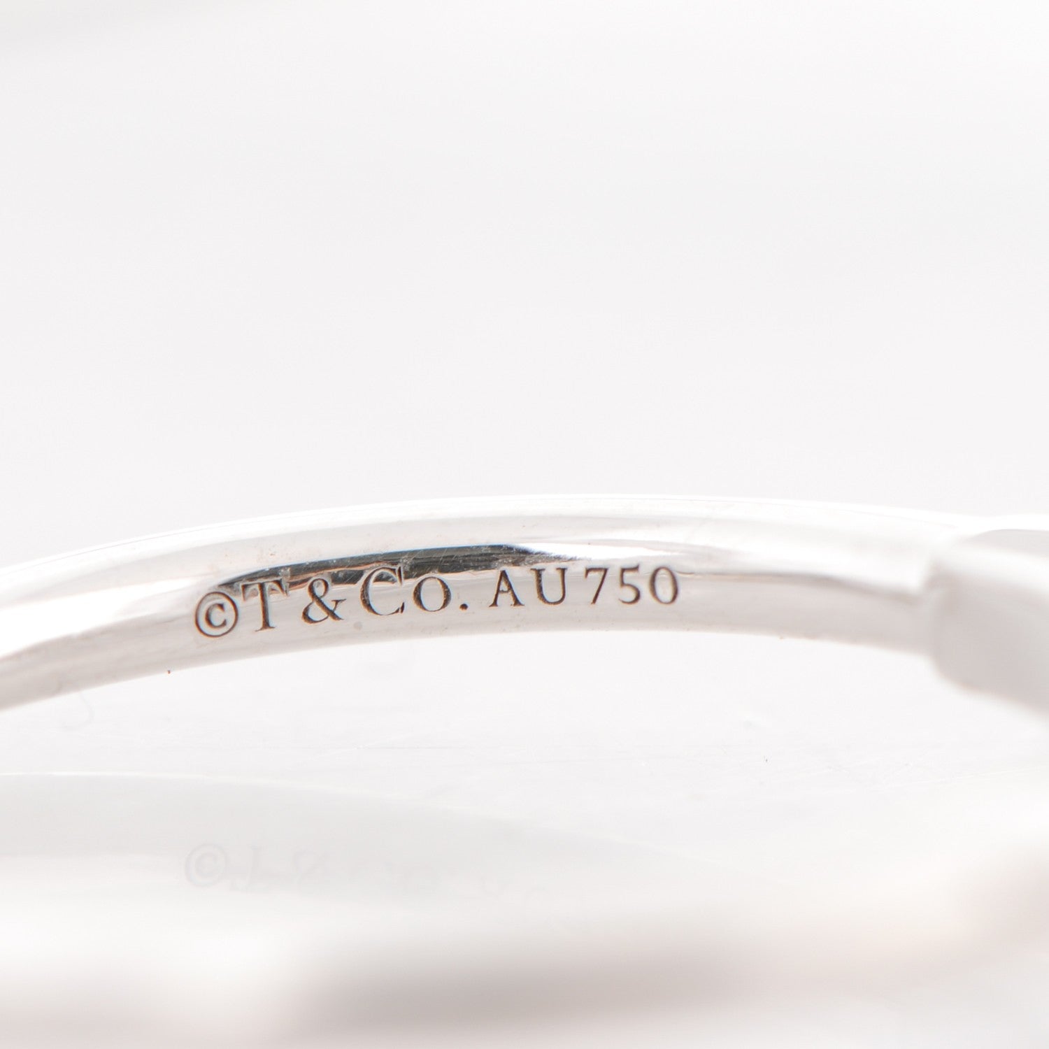 Tiffany 18K White Gold T Wire Ring 6.5 4 of 4