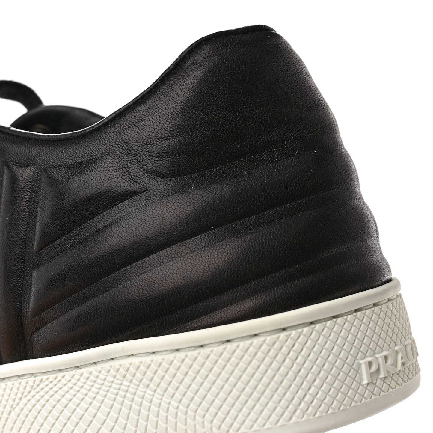 Nappa Logo Embossed Womens Low Top Sneakers 39.5 Black White