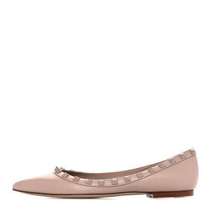 Valentino Garavani Calfskin Lacquered Monochrome Rockstud Ballerina Flats 36 Poudre 1 of 9