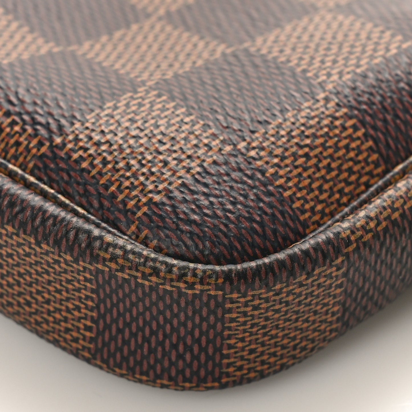 Damier Ebene Mini Pochette Accessories