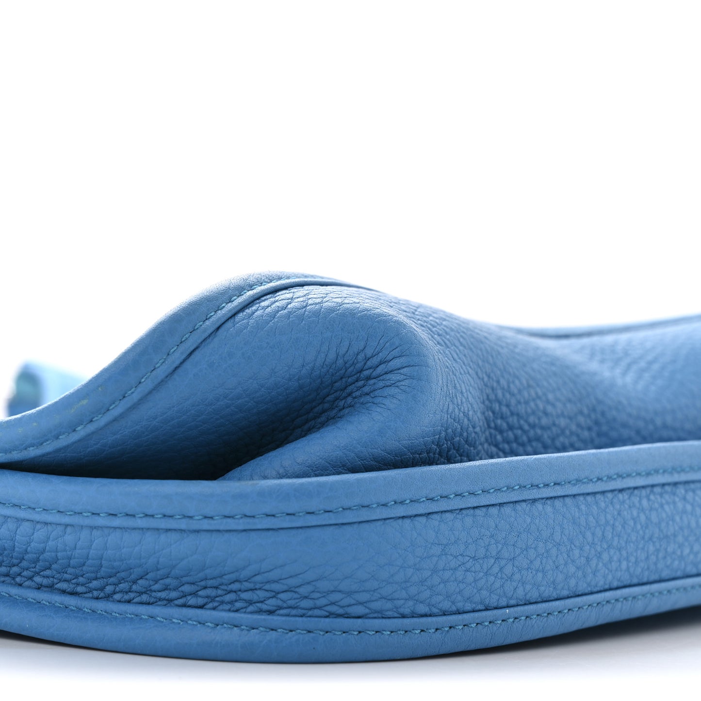 Taurillon Clemence Evelyne III GM Bleu Zanzibar