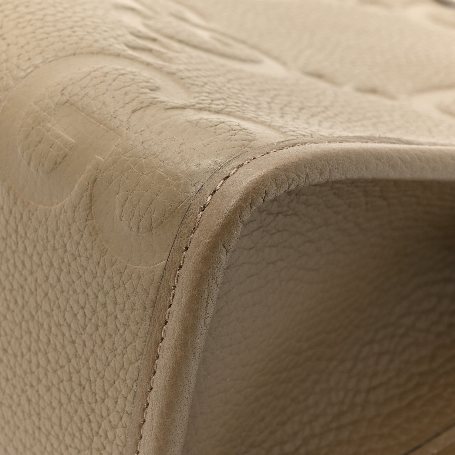 Gucci Piuma Calfskin Jumbo GG Embossed Pouch Good Taupe 13 of 13
