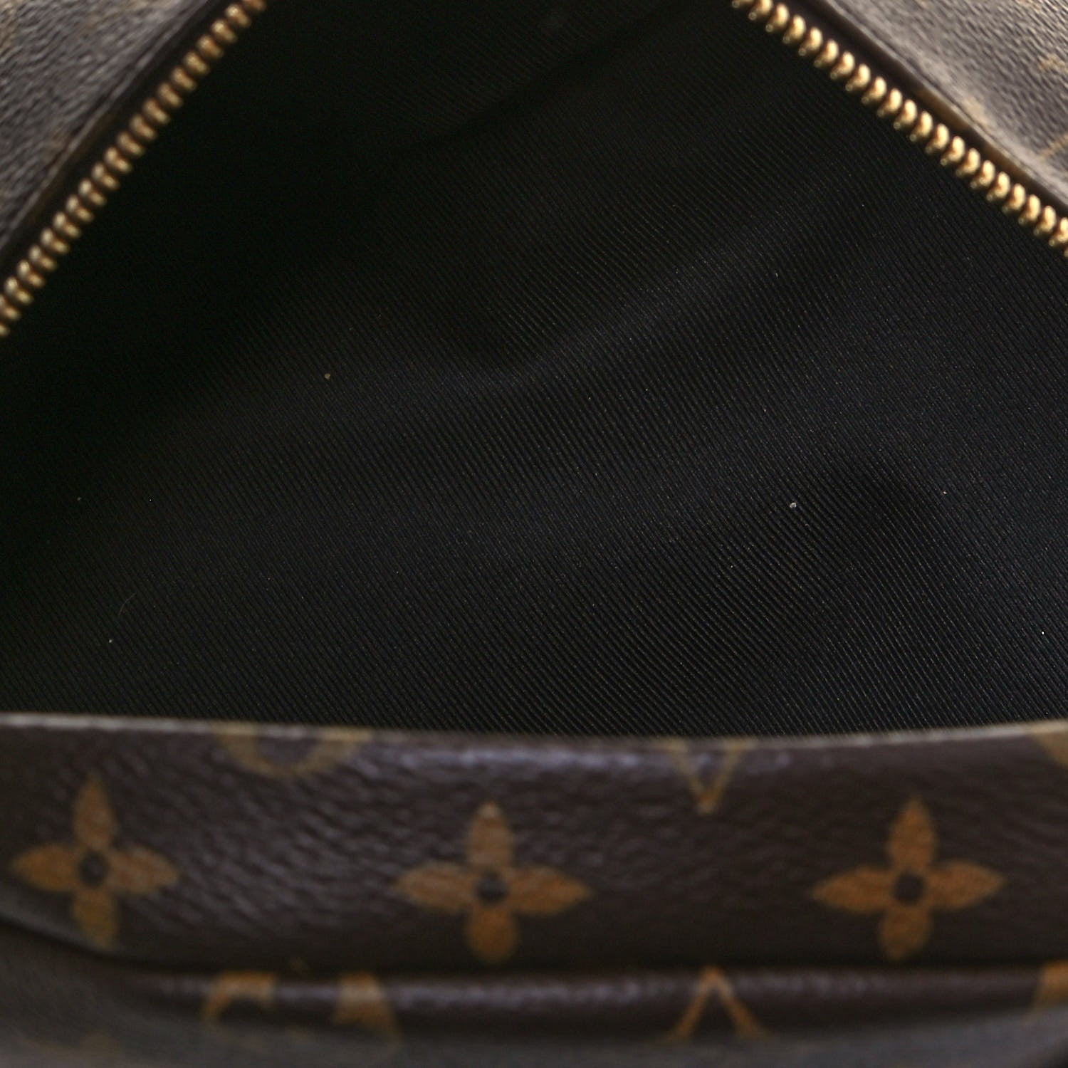 Louis Vuitton Monogram Bumbag 5 of 12