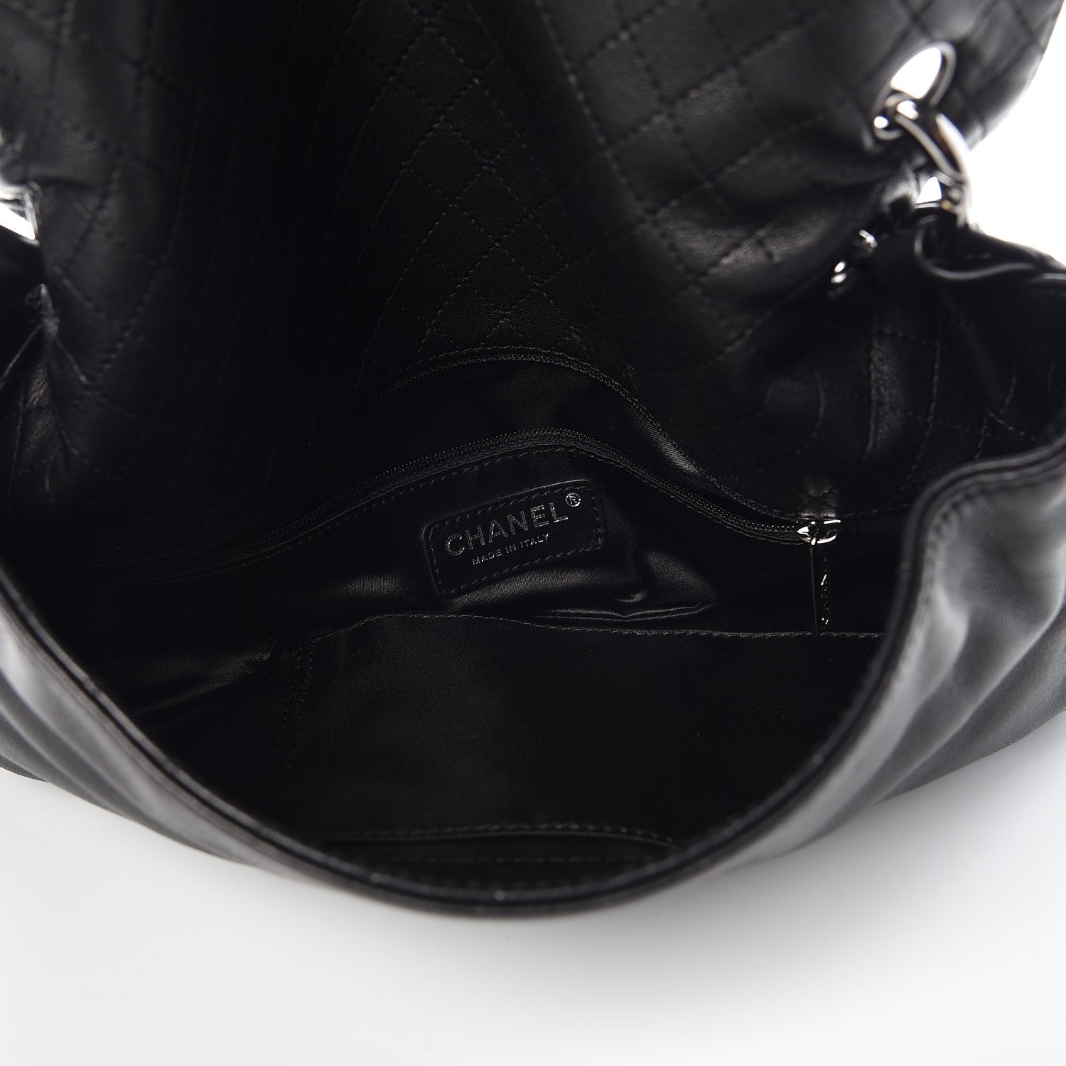 Chanel Lambskin Medium Soft and Chain Flap Black 5 of 9