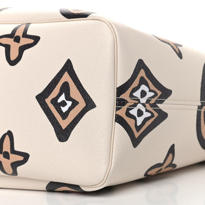 Louis Vuitton Monogram Giant Wild At Heart Neverfull MM Creme 8 of 8