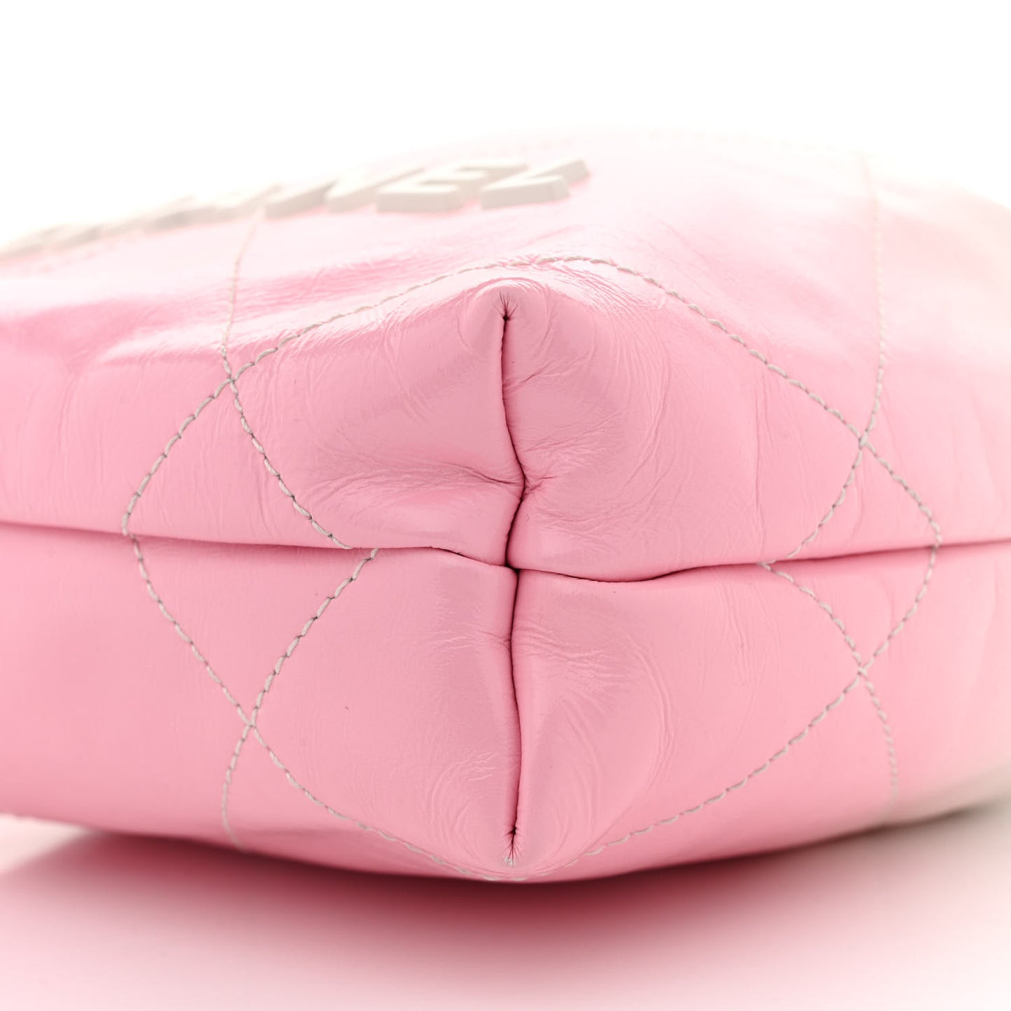 Patent Gradient Calfskin Quilted Mini Chanel 22 White Light Pink