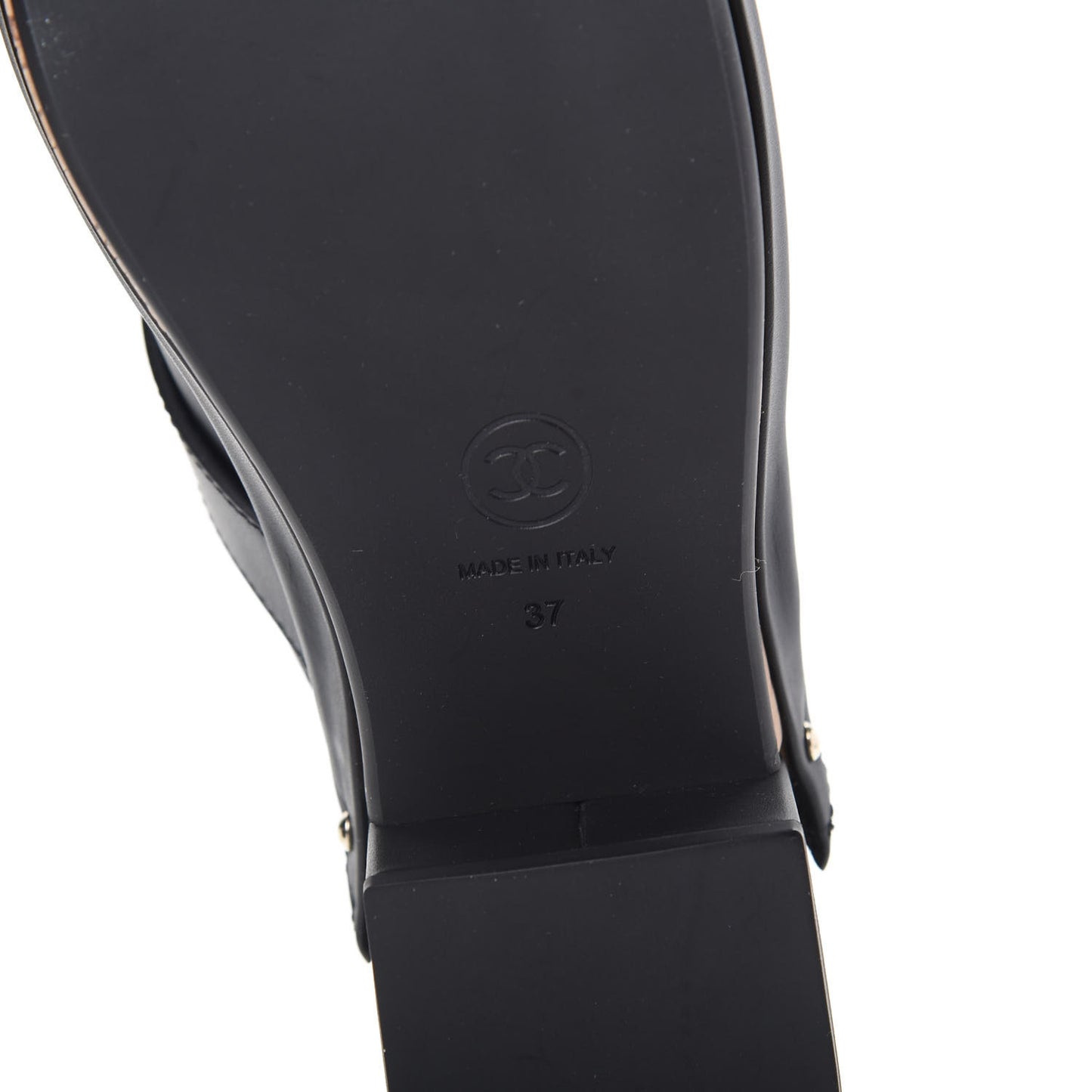 Calfskin CC Turn Lock Clogs 37 Black