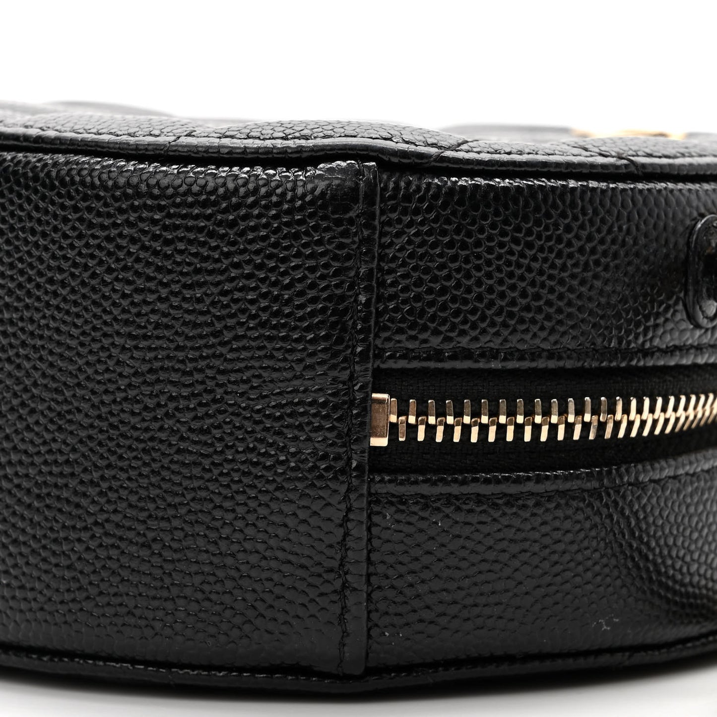 Caviar Quilted Round Clutch With Chain Black