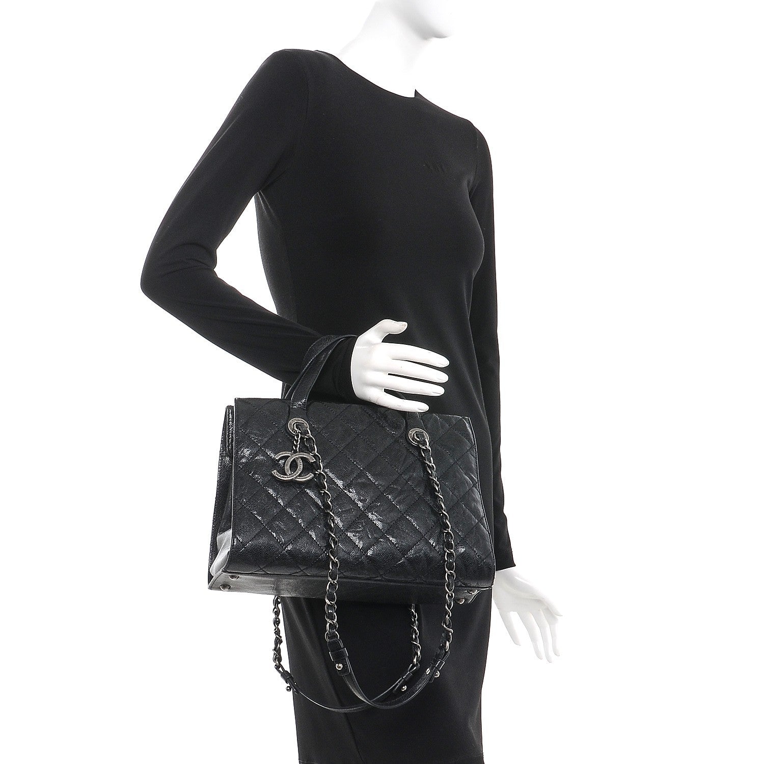 Chanel Crumpled Grained Calfskin Quilted CC Crave Tote Black 3 of 14