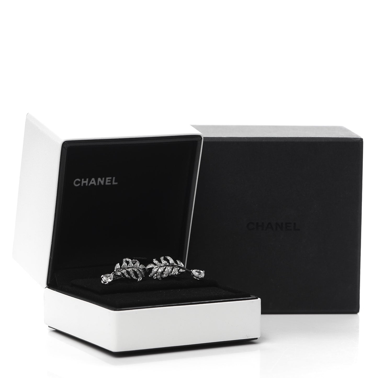 18K White Gold Diamond Plume De Chanel Earrings