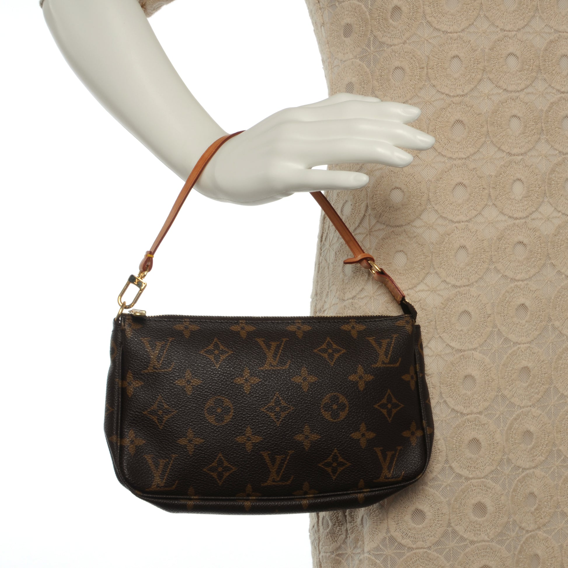 Louis Vuitton Monogram Pochette Accessories 2 of 7