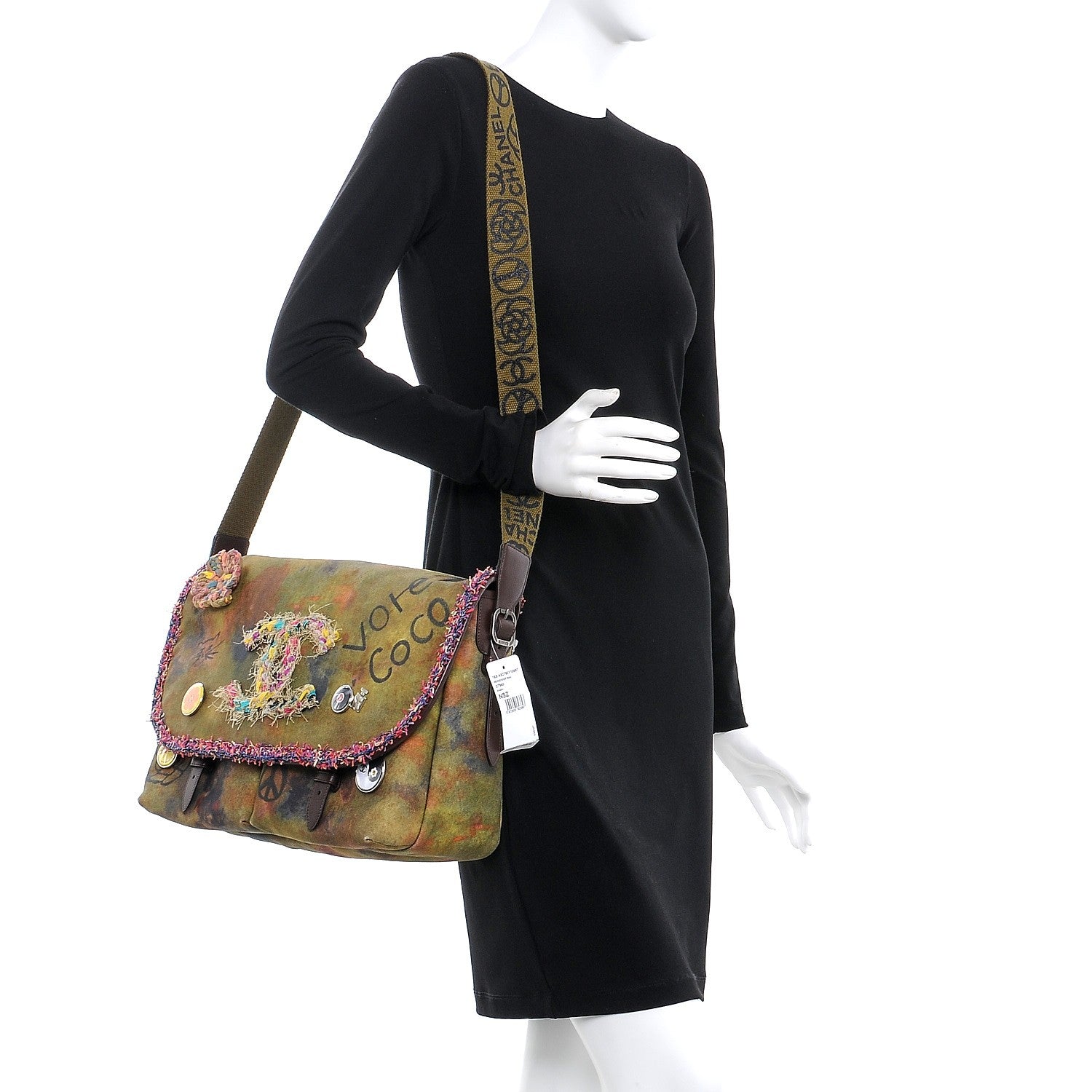 Chanel Washed Toile Large Graffiti On The Pavements Messenger Khaki Multicolor 2 of 8